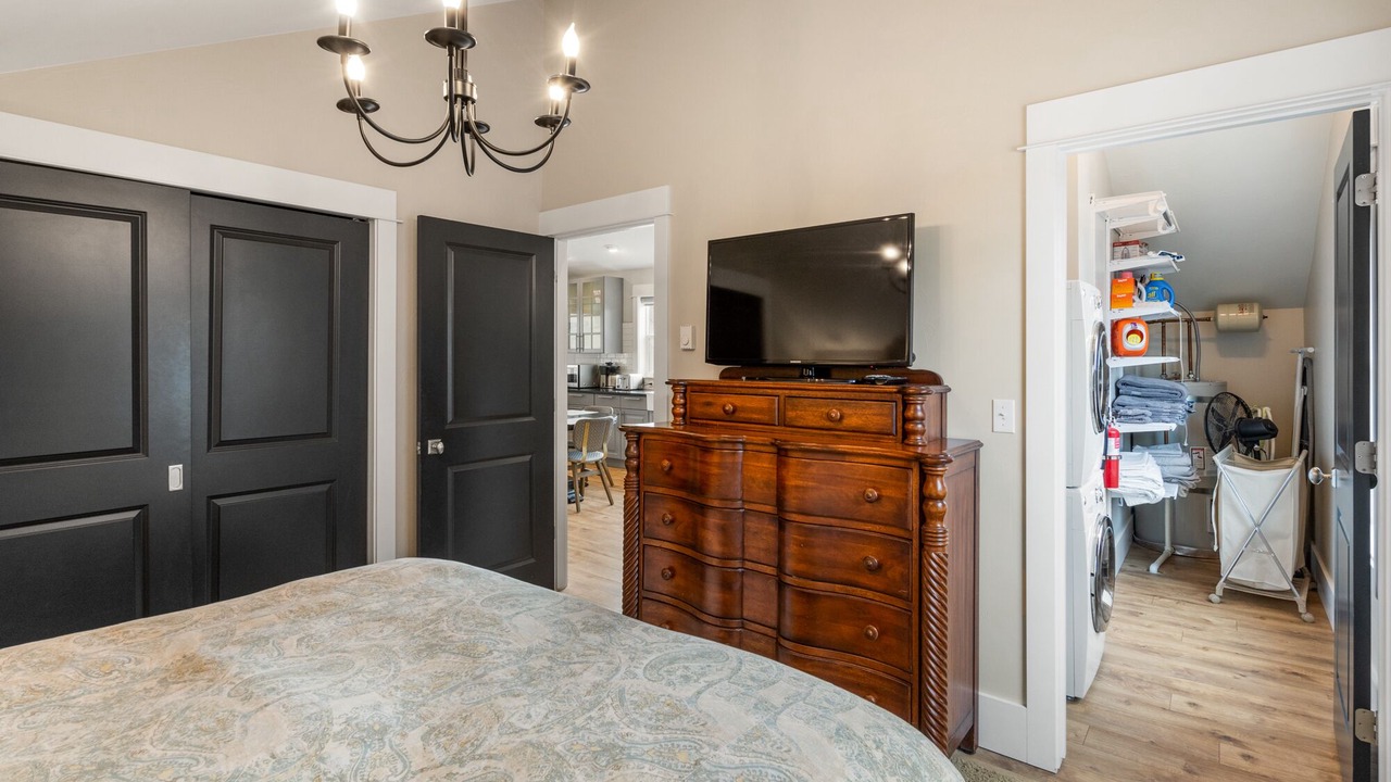 Photo of Bedroom in Valley West
