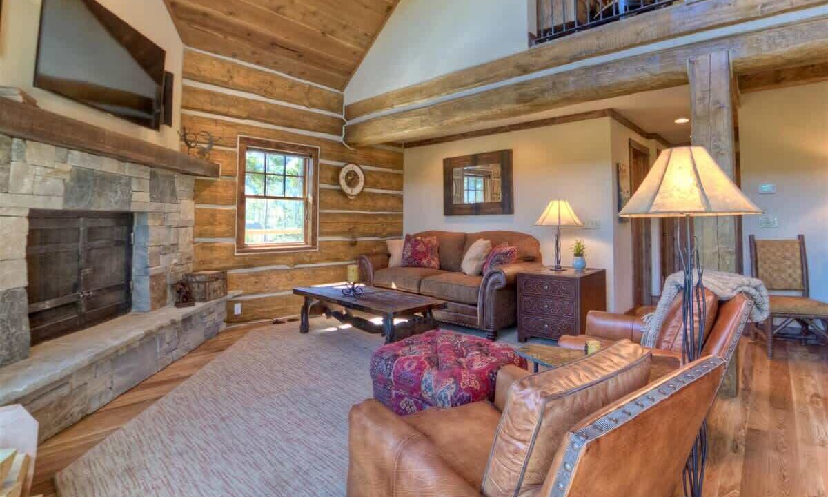 Photo of Livingroom in Powder Ridge