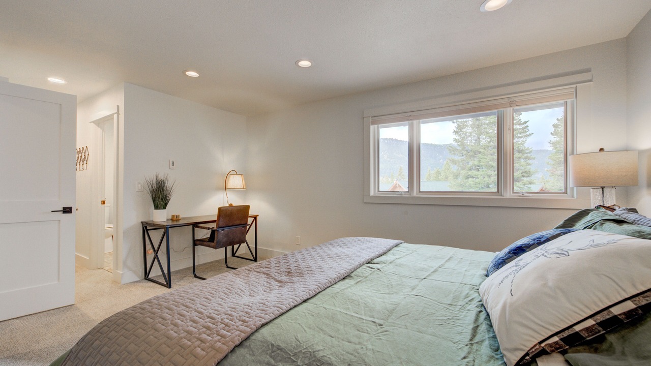 Photo of Bedroom in Big Sky