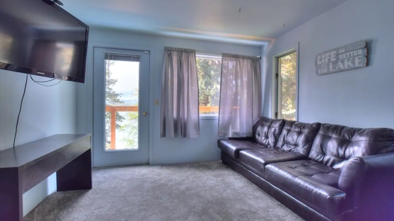 Photo of Livingroom in Polson