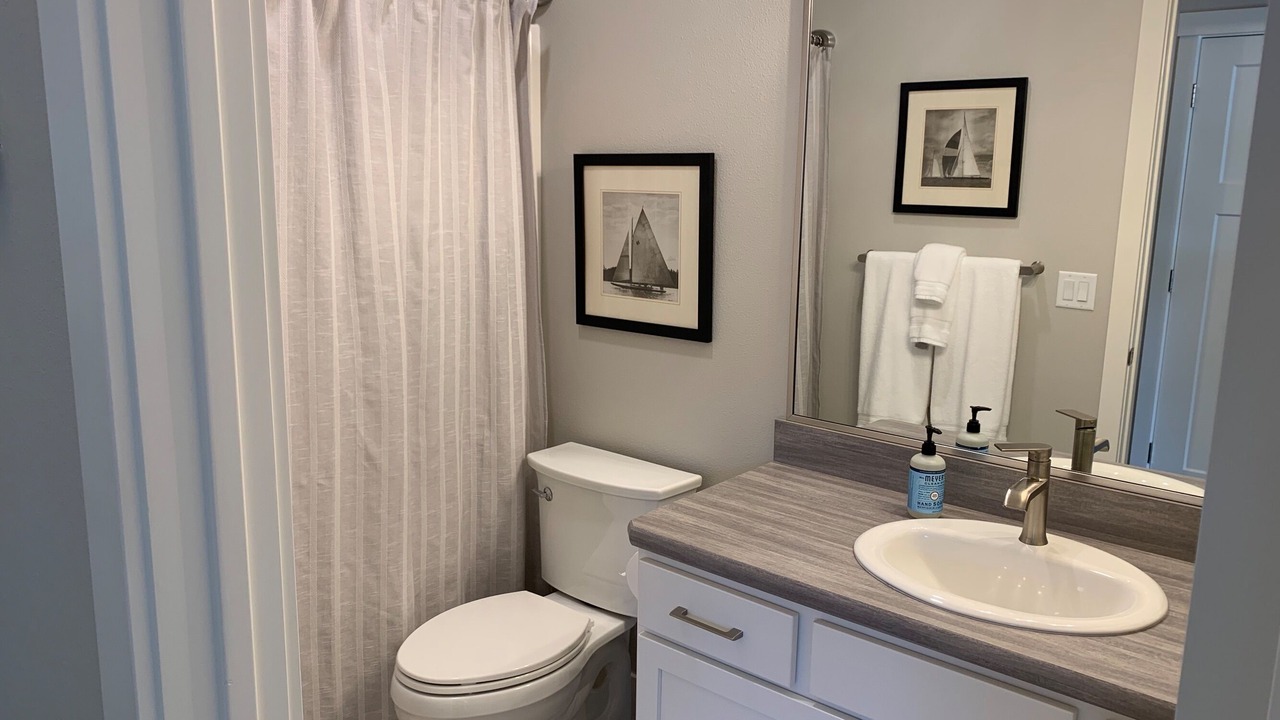 Photo of Bathroom in Rimrock