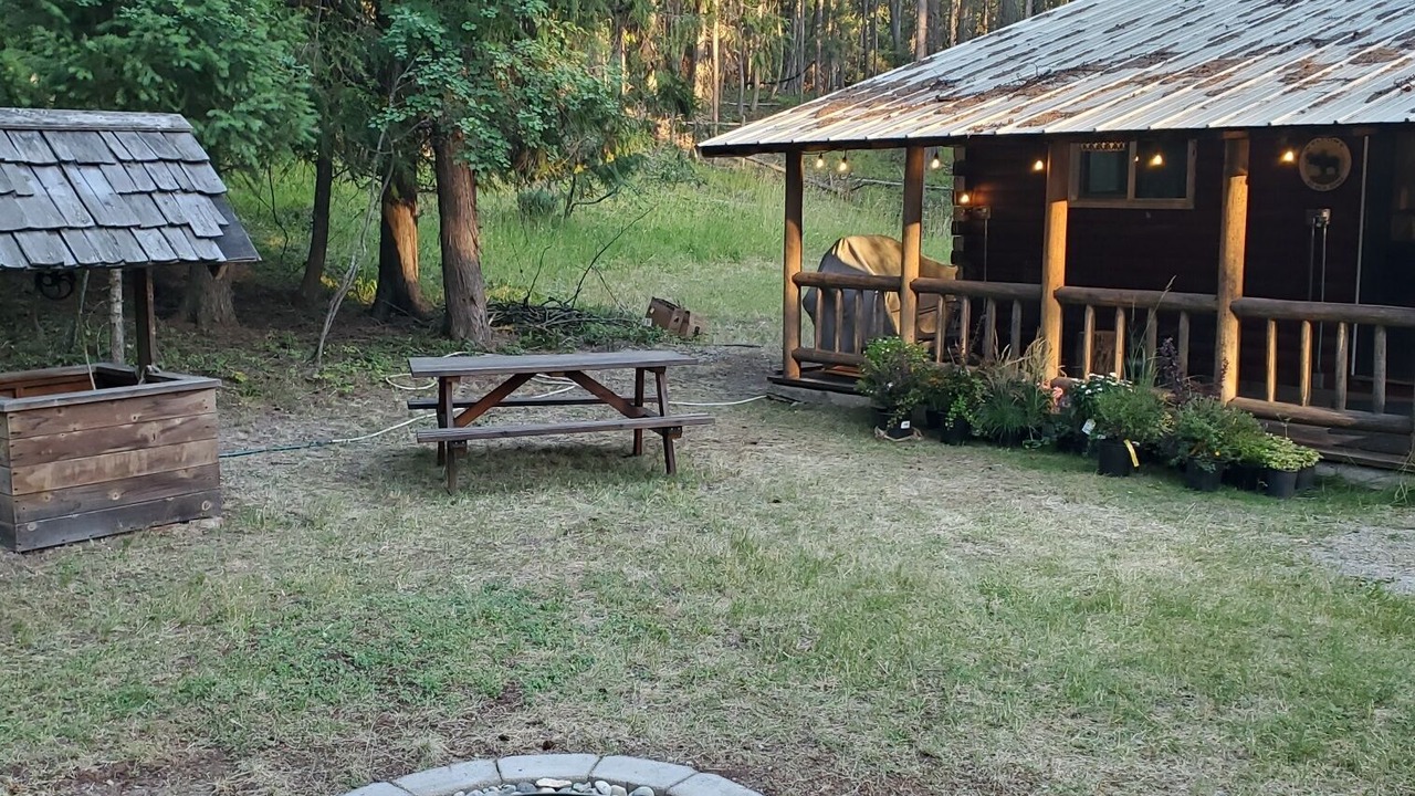 Photo of Others in Eureka