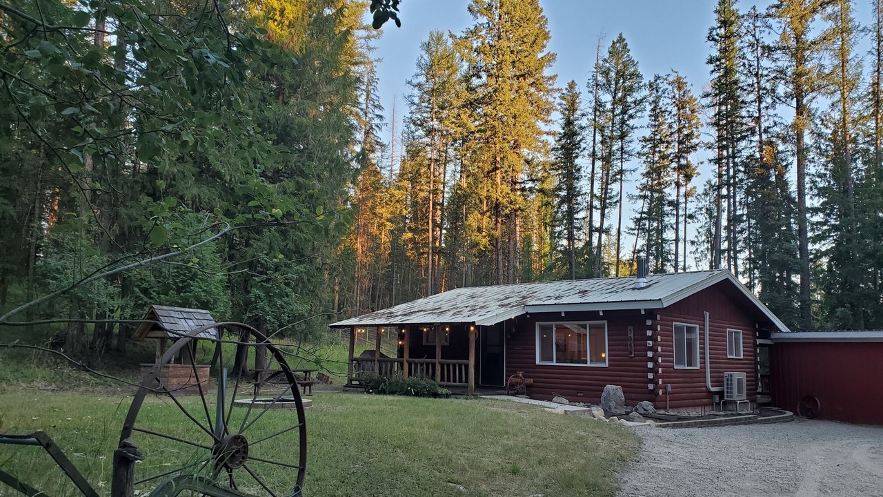 Photo of Others in Eureka