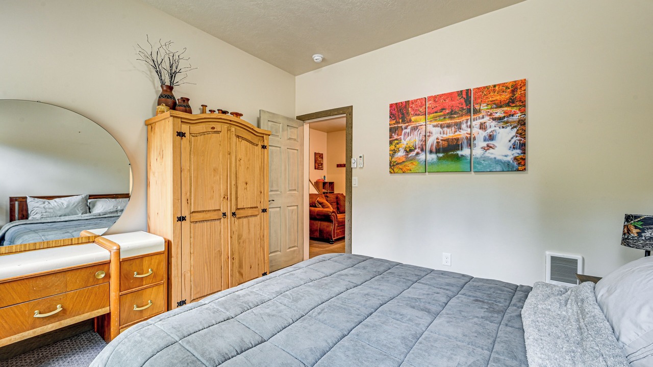 Photo of Bedroom in Darby