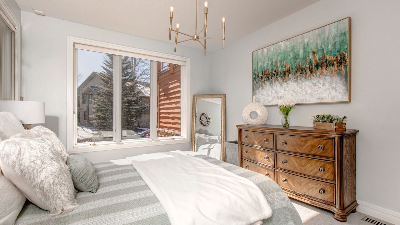 Photo of Bedroom in Park Meadows