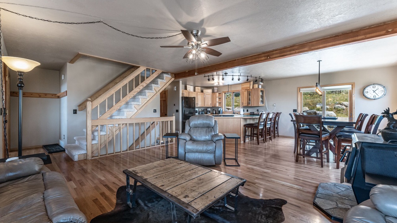 Photo of Livingroom in Polaris