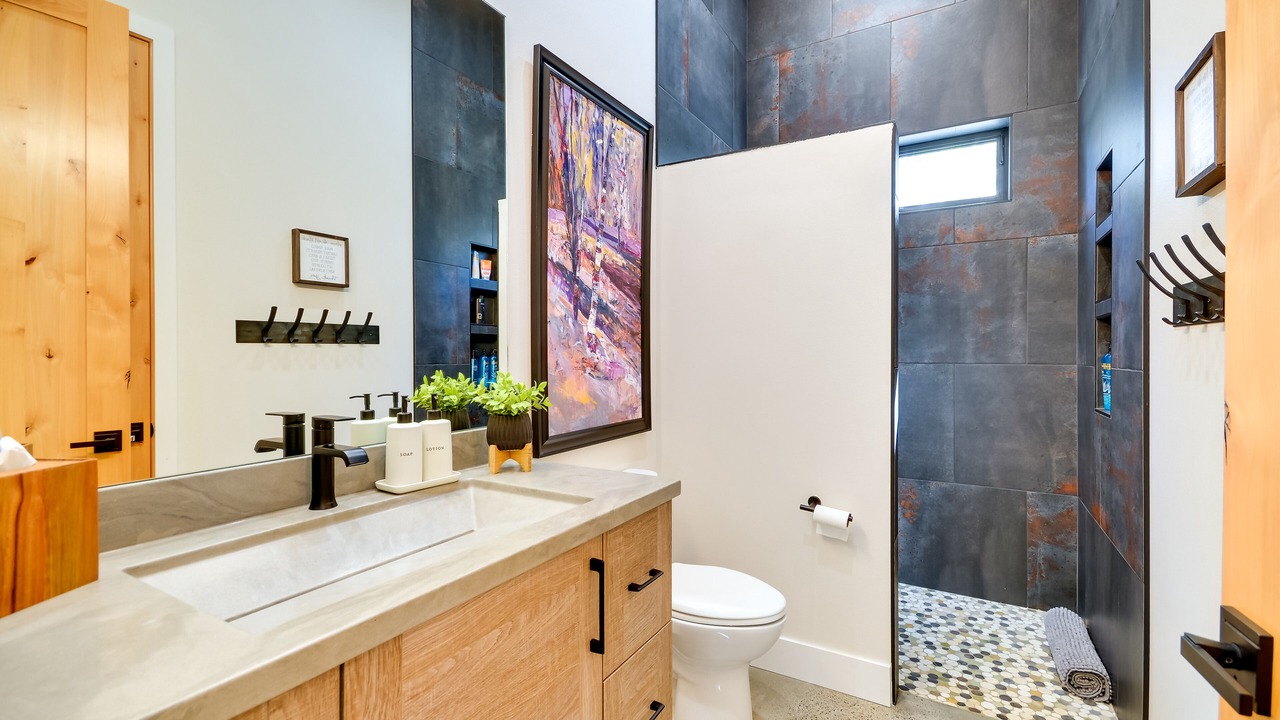 Photo of Bathroom in Red Lodge