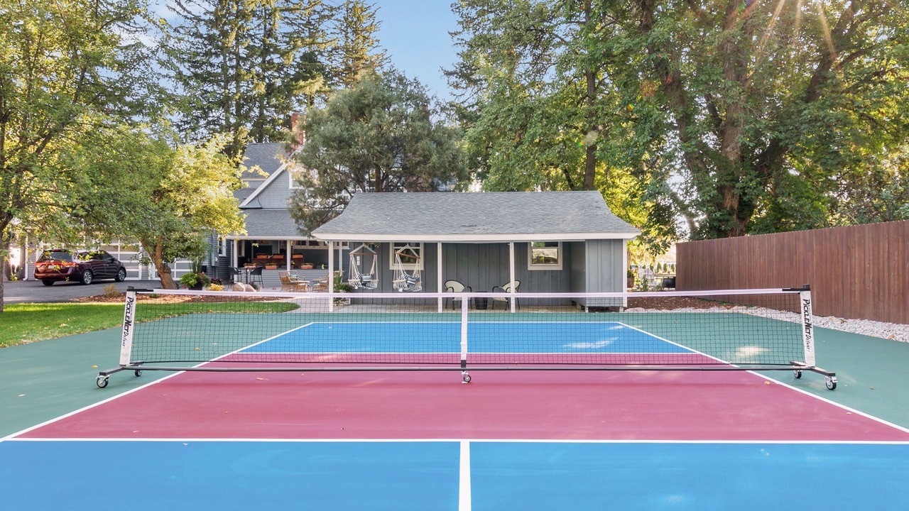 Photo of Outdoor in Hamilton