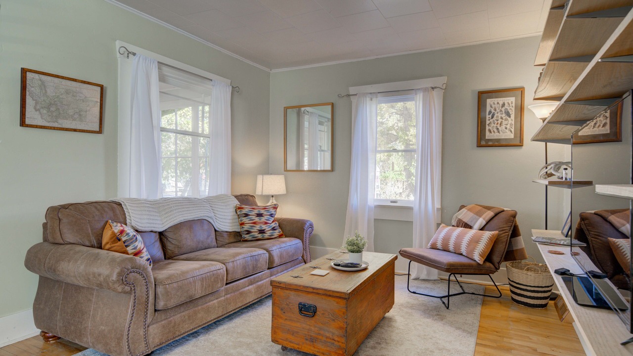 Photo of Livingroom in Ennis