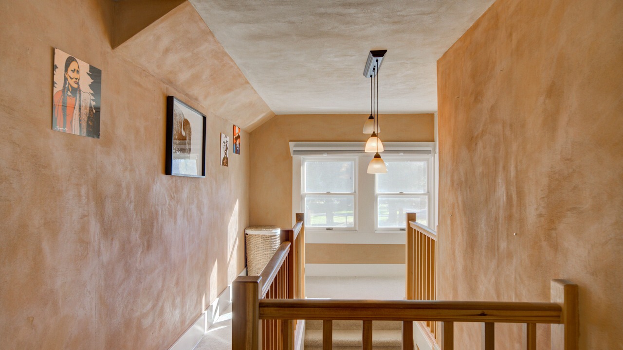 Photo of Others in Ennis