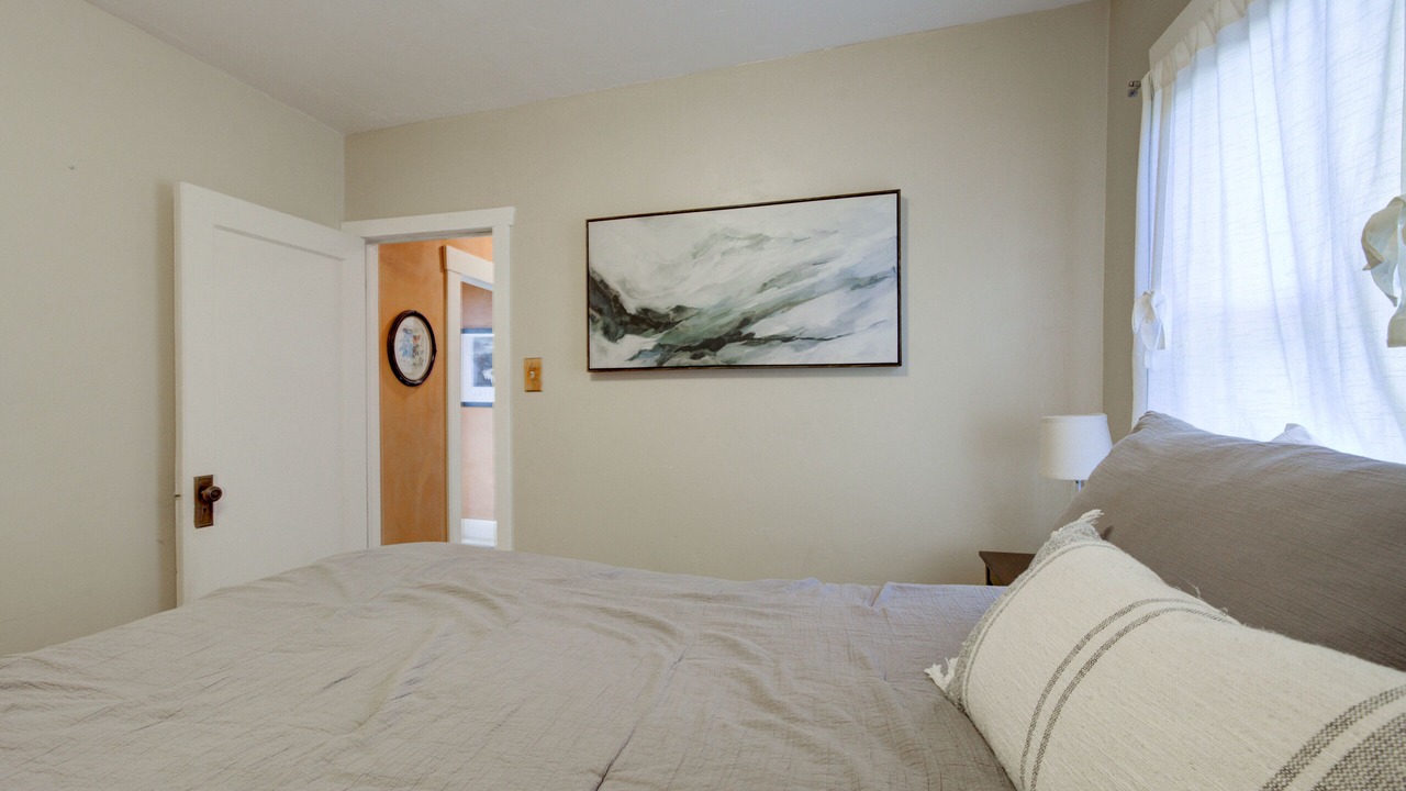 Photo of Bedroom in Ennis