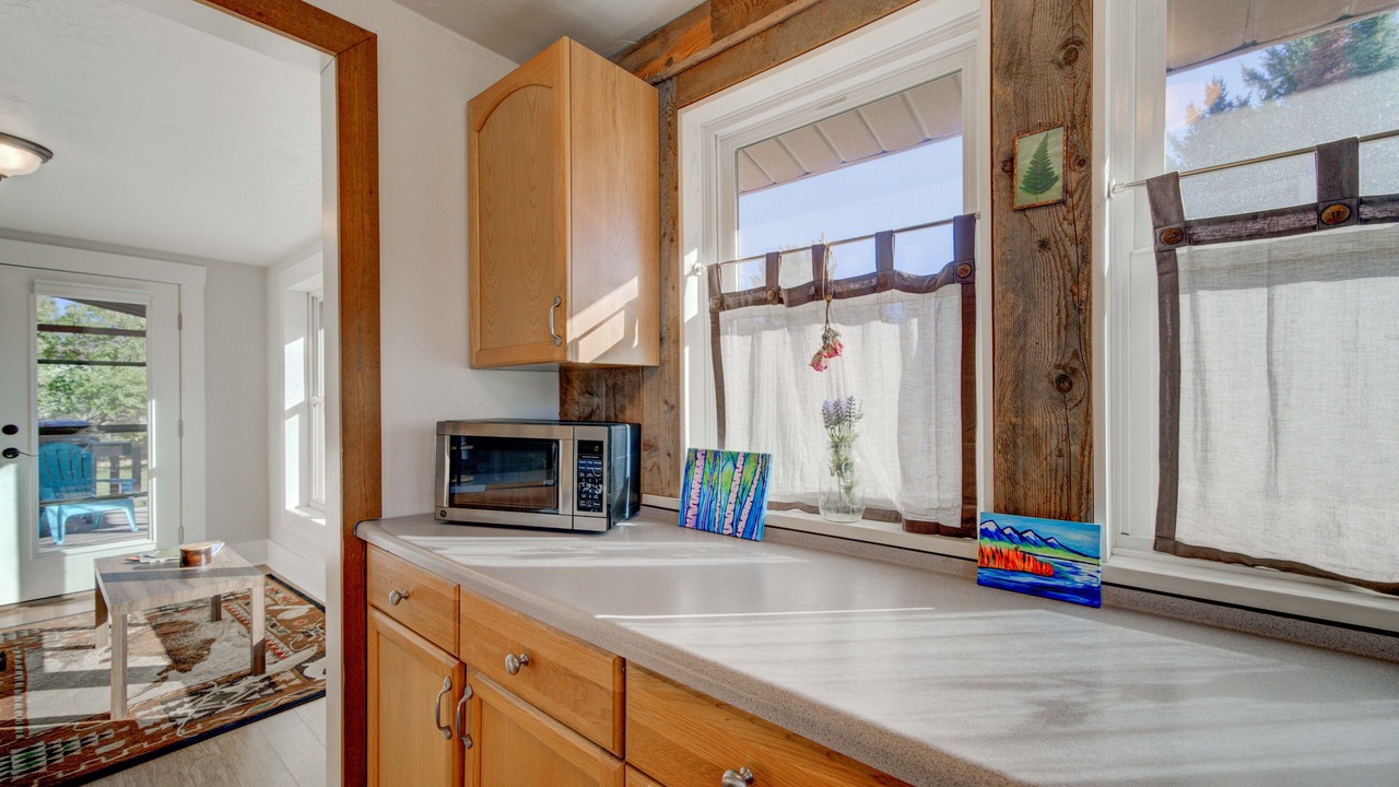 Photo of Others in Ennis