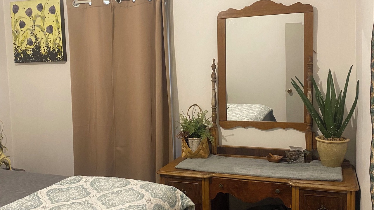 Photo of Bedroom in Plains