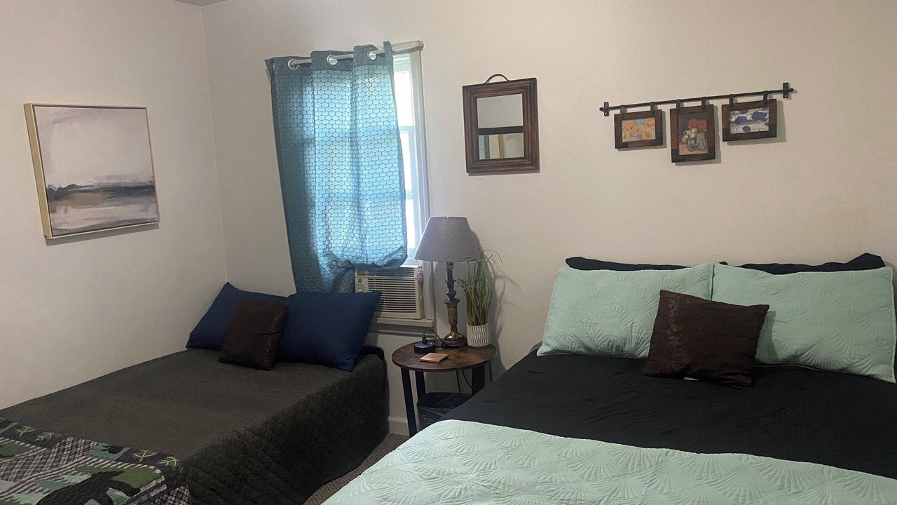 Photo of Bedroom in Plains