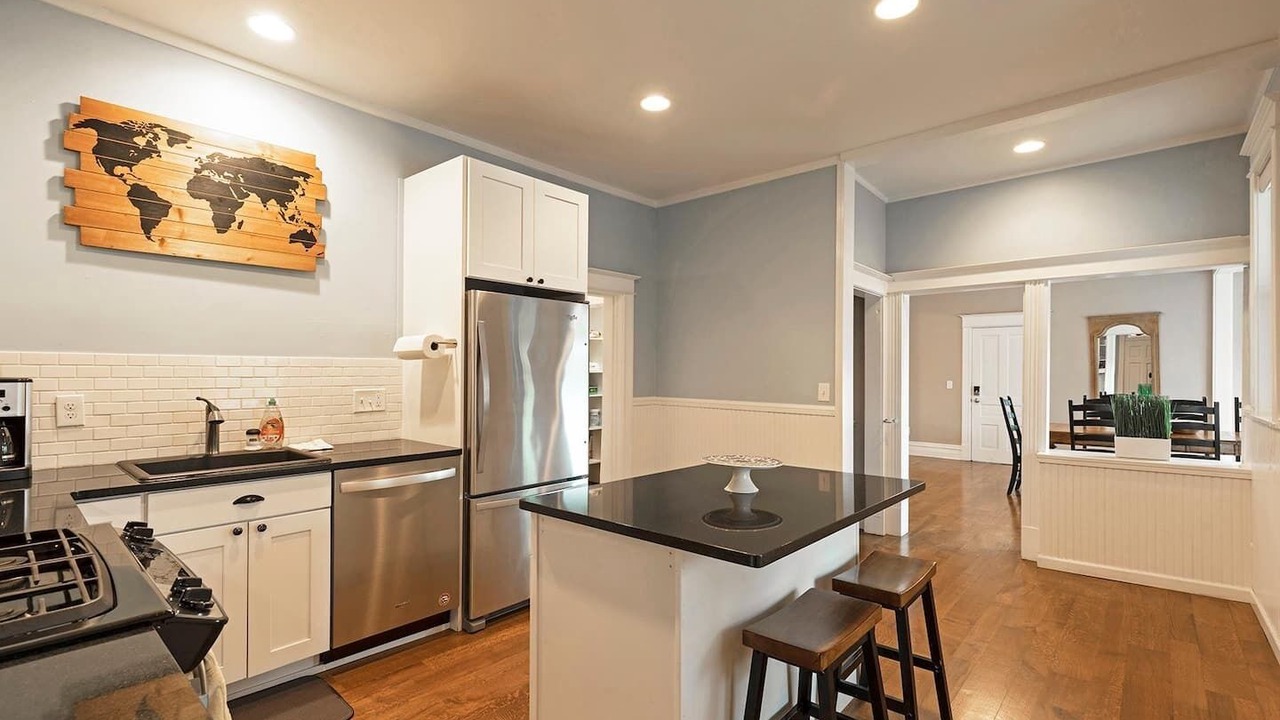 Photo of Kitchen in Westside