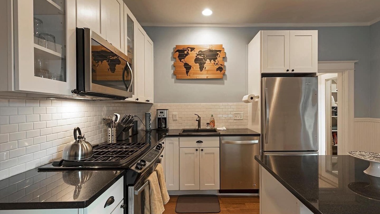 Photo of Kitchen in Westside