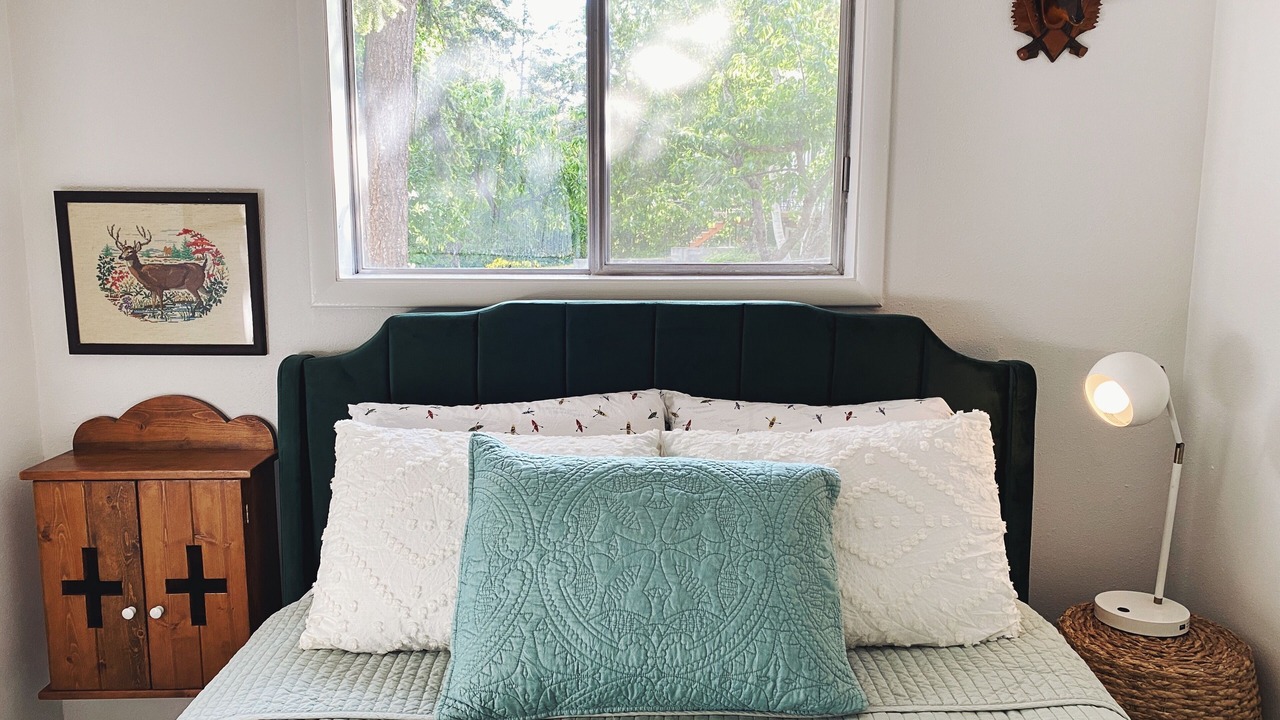 Photo of Bedroom in Woods Bay