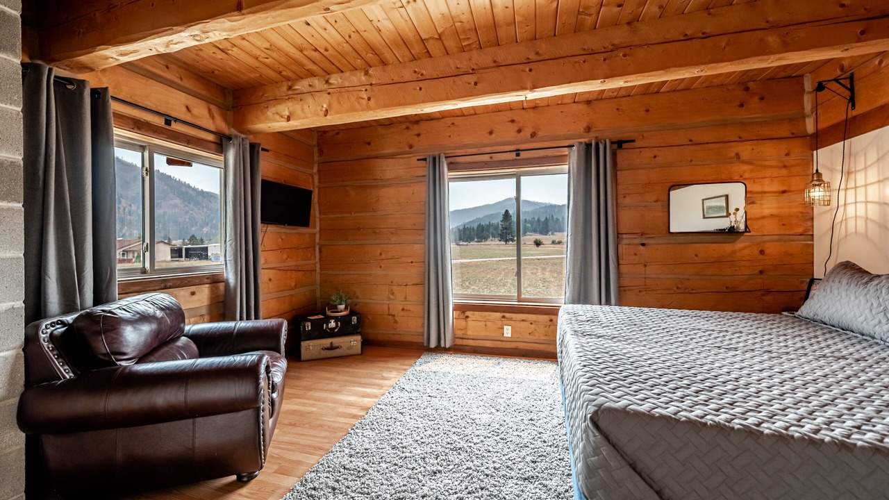 Photo of Bedroom in Superior
