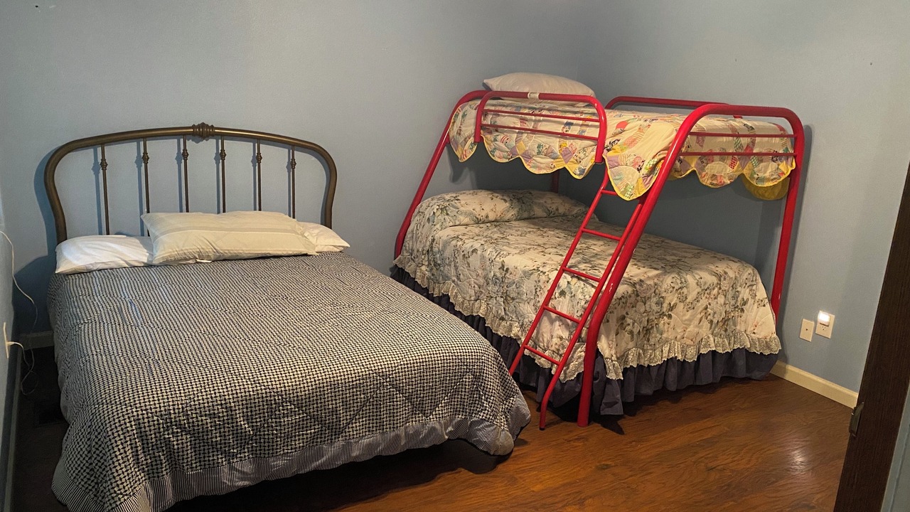 Photo of Bedroom in Cascade