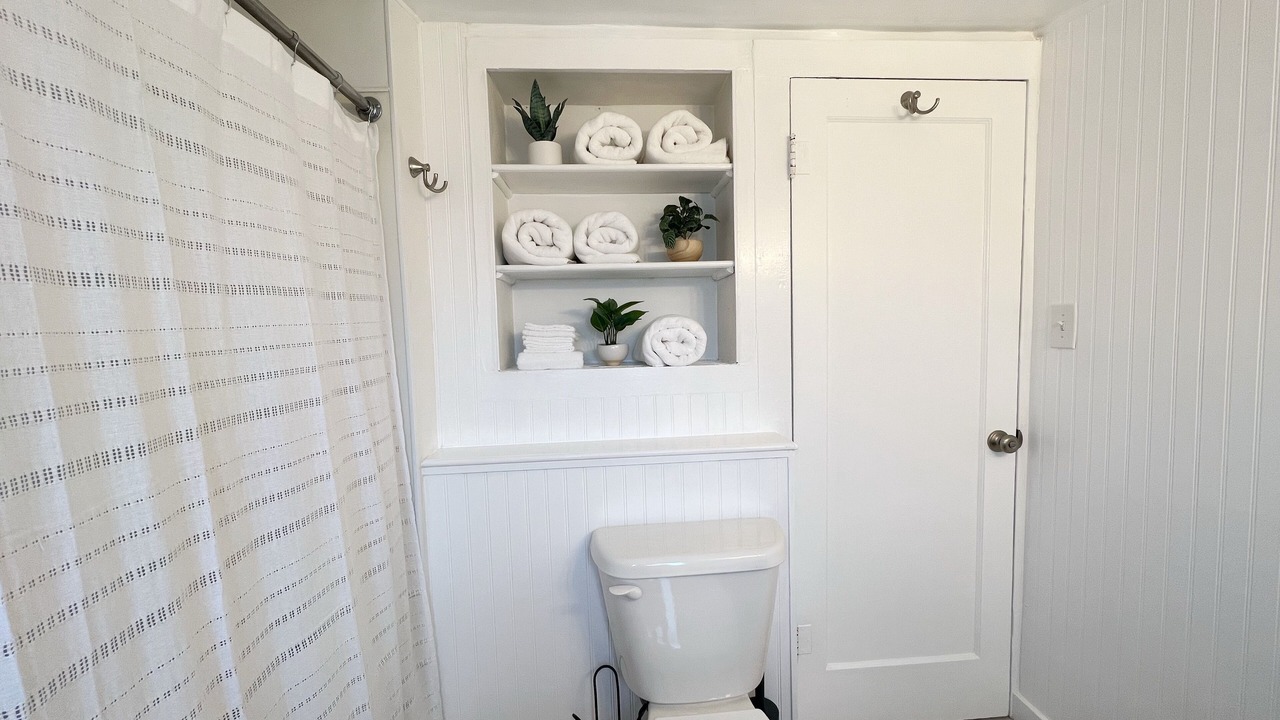 Photo of Bathroom in Anaconda