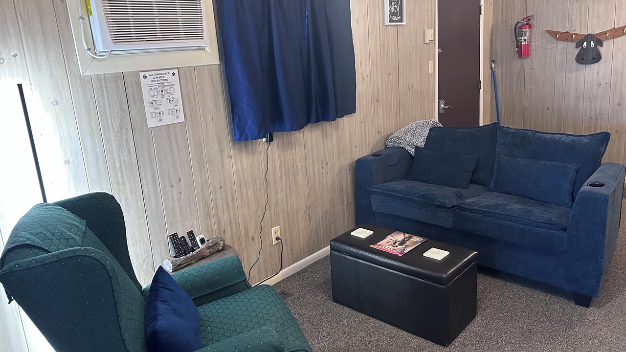 Photo of Livingroom in White Sulphur Springs