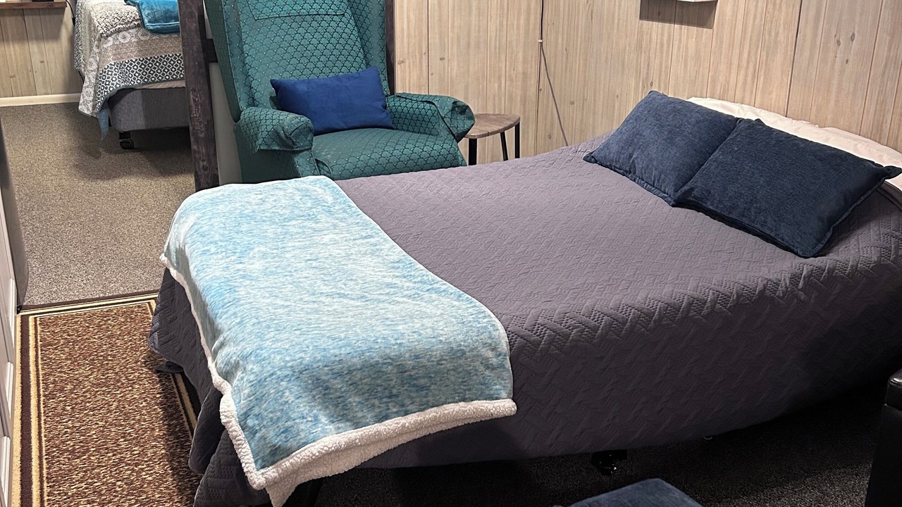 Photo of Bedroom in White Sulphur Springs