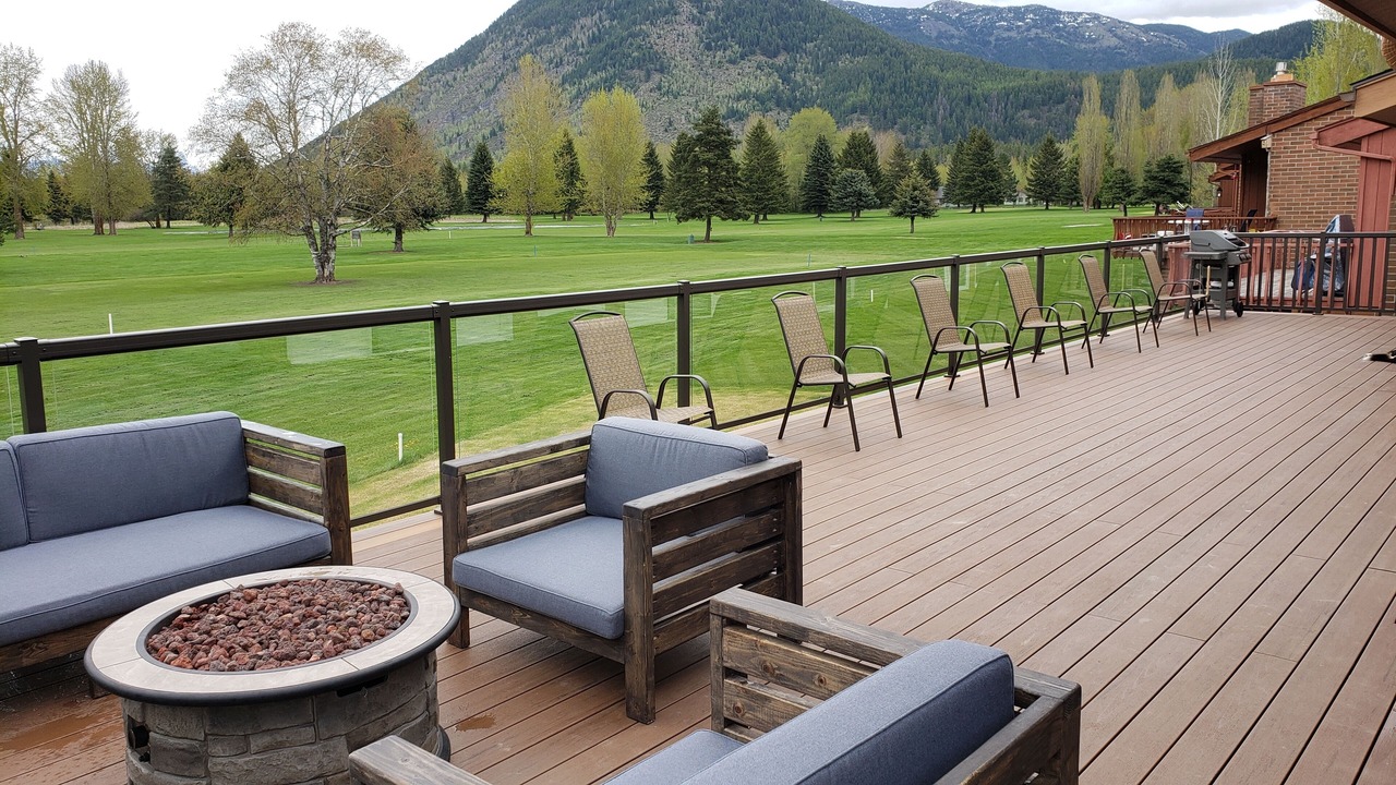 Photo of Patio Balcony in West Glacier