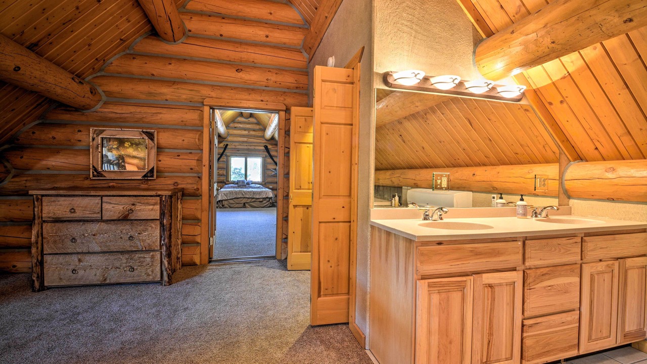 Photo of Bathroom in Conner