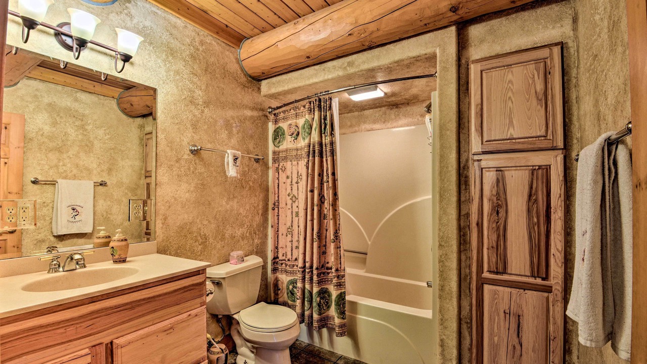 Photo of Bathroom in Conner