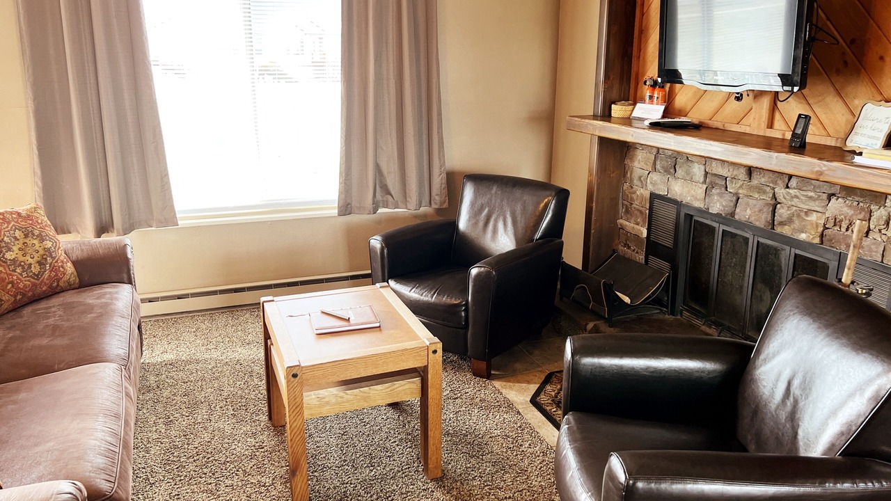 Photo of Livingroom in Horse Butte