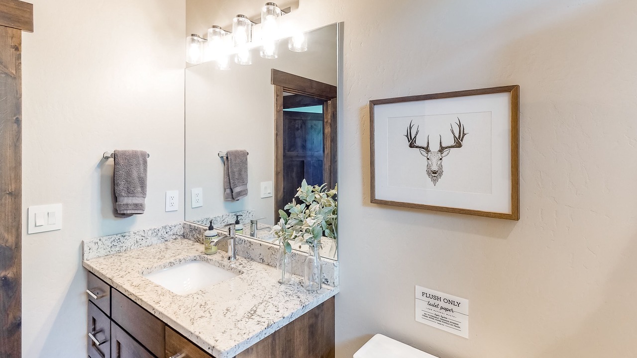 Photo of Bathroom in Lakeside