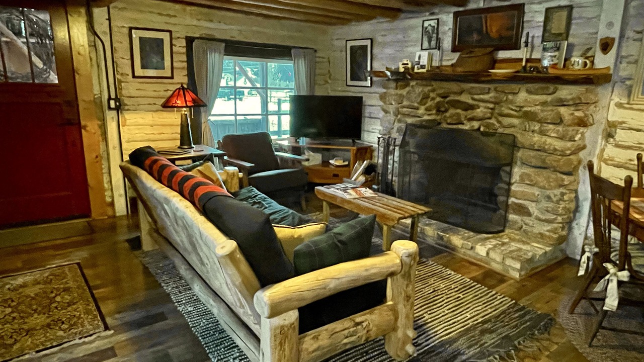 Photo of Livingroom in Hall