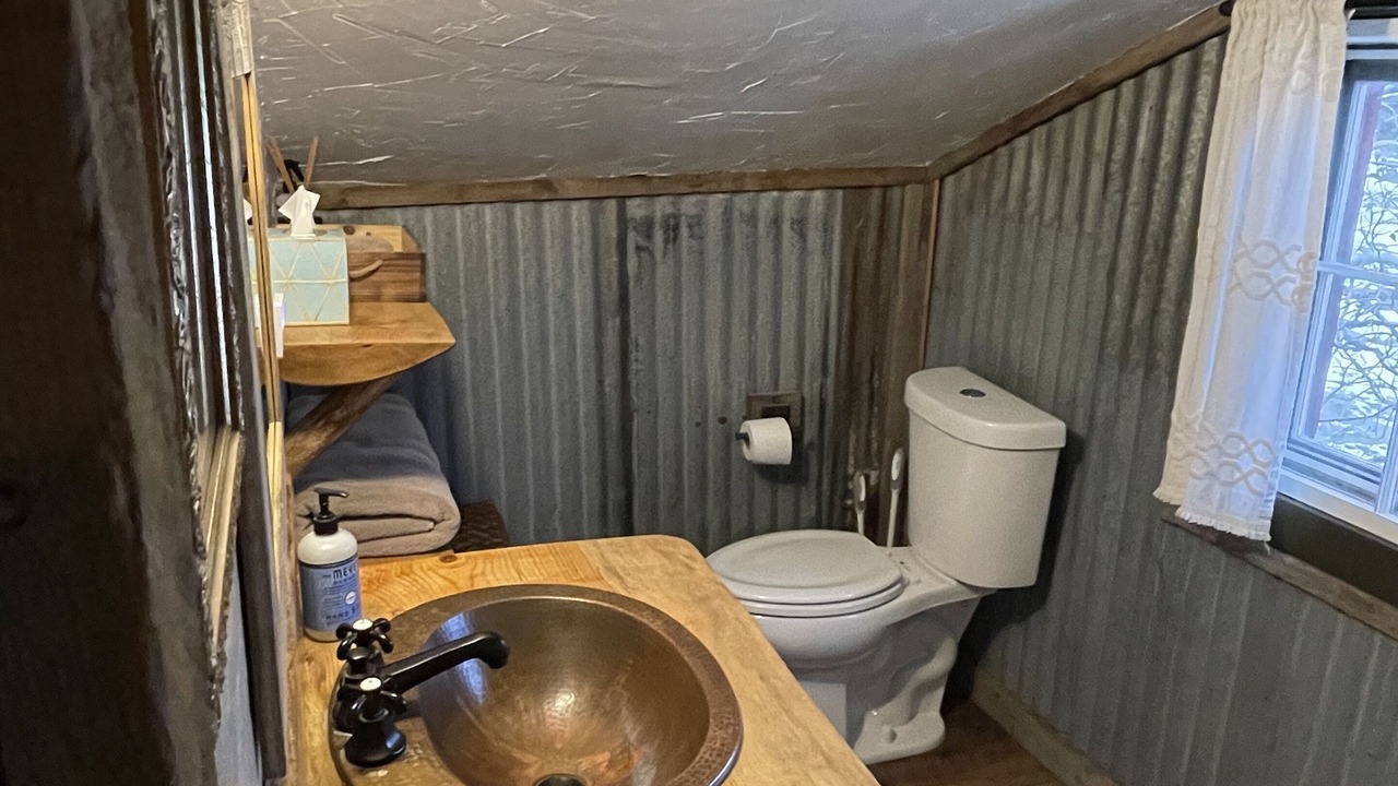 Photo of Bathroom in Hall