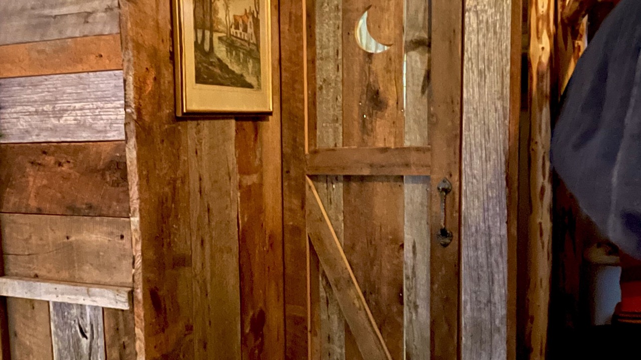 Photo of Bathroom in Hall