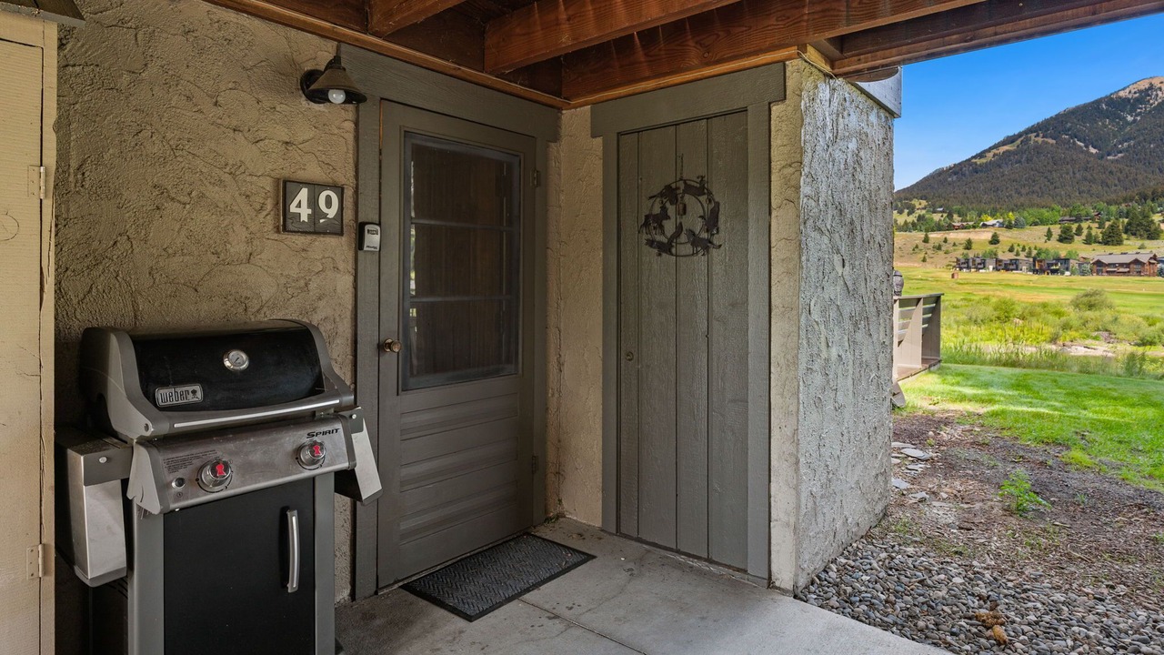 Photo of Patio Balcony in Big Sky Meadow Village
