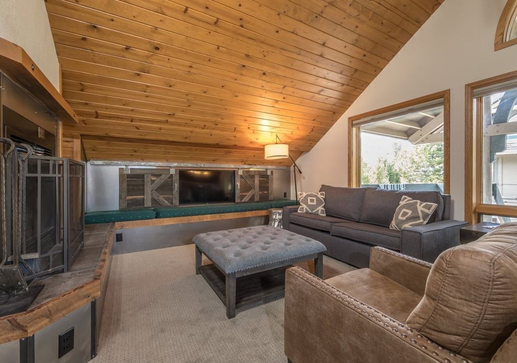 Photo of Others in Big Sky