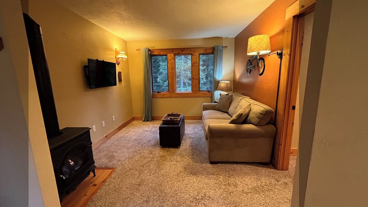 Photo of Livingroom in Whitefish