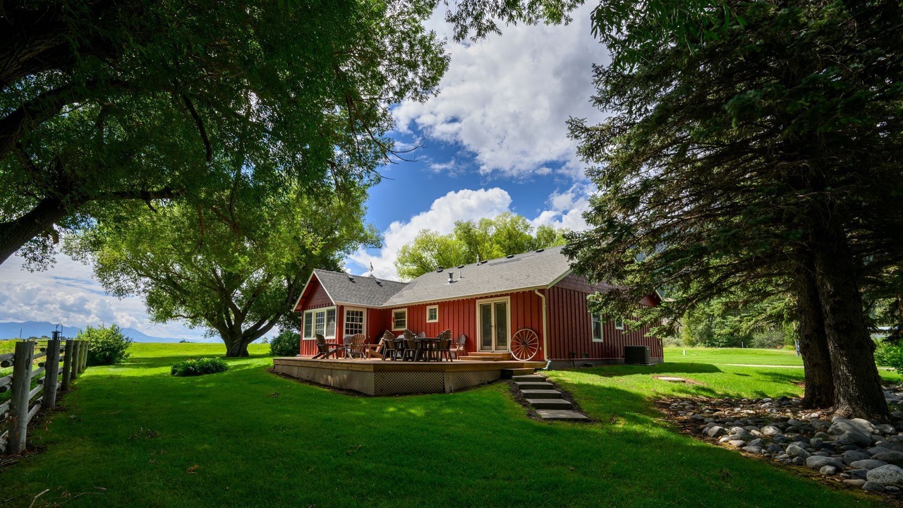 Photo of Outdoor in Livingston
