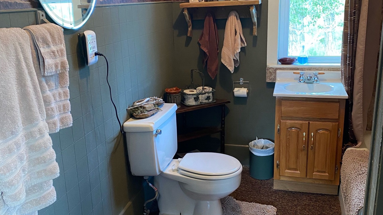 Photo of Bathroom in Glen