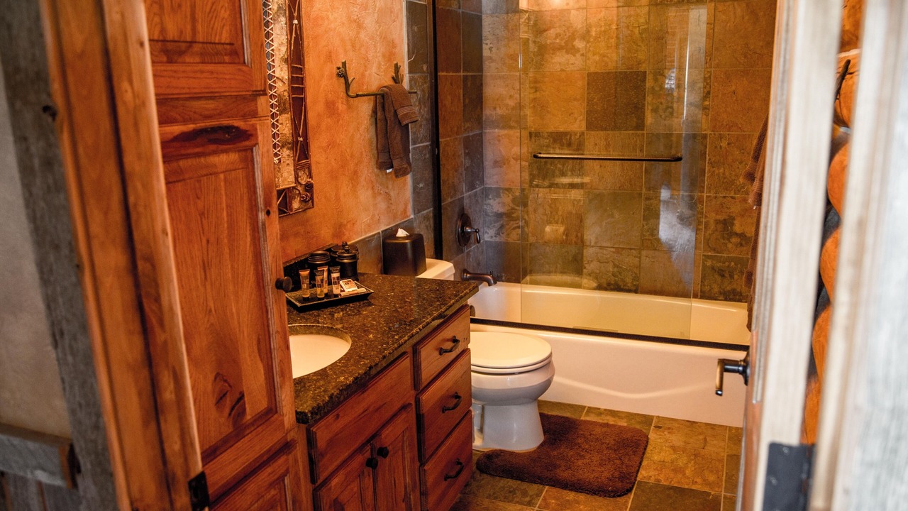 Photo of Bathroom in Belt