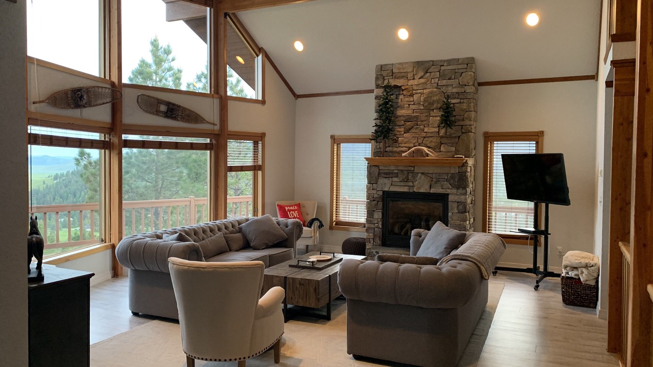 Photo of Livingroom in Polson