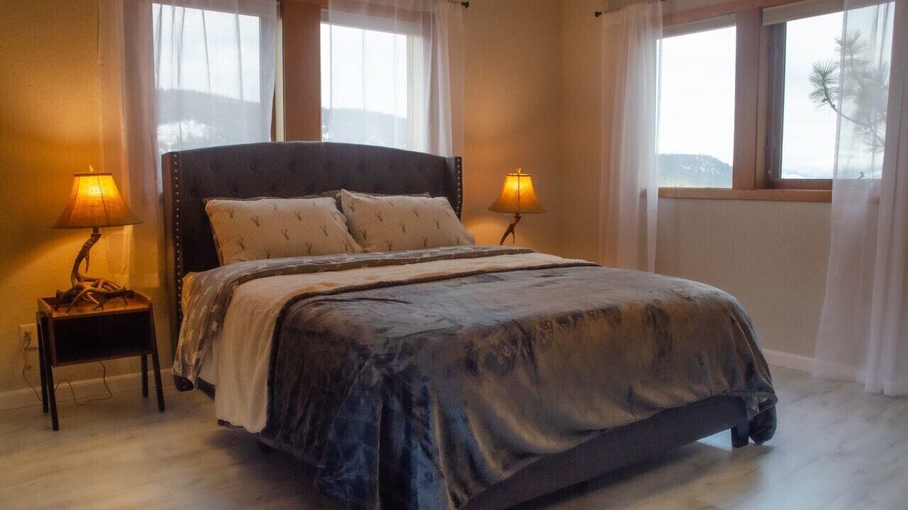 Photo of Bedroom in Polson