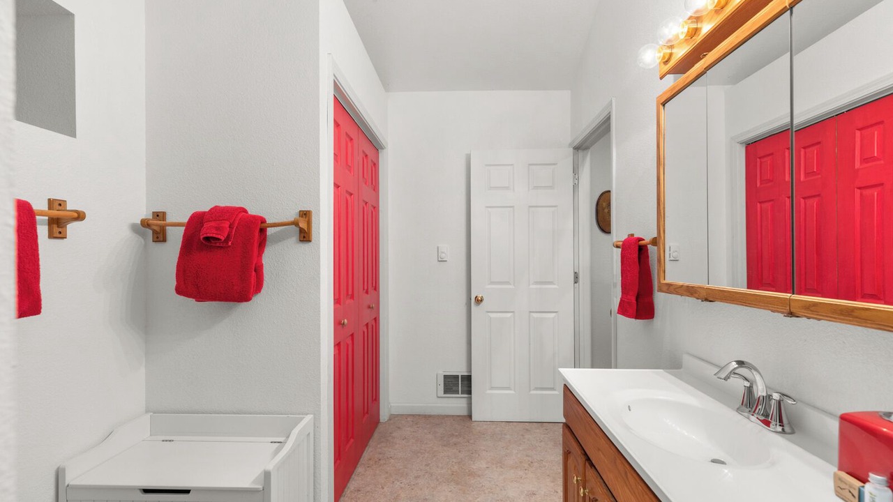 Photo of Bathroom in Agpar
