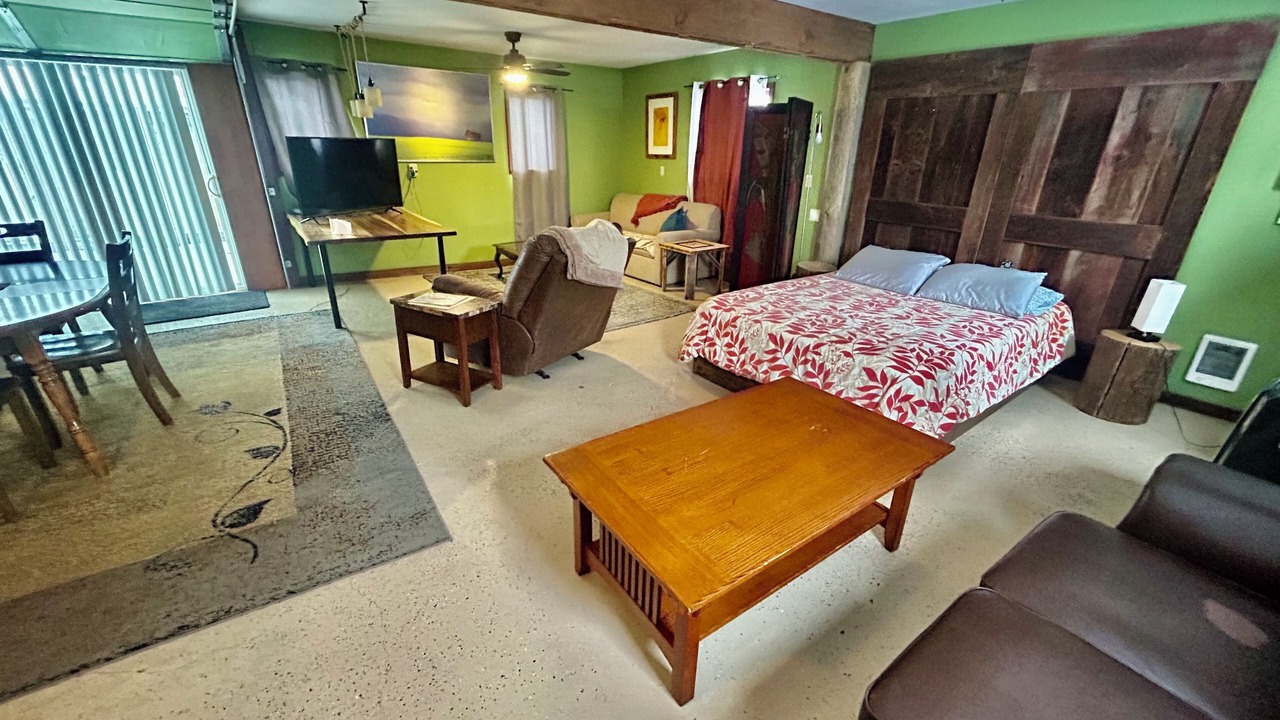 Photo of Bedroom in Bonner-West Riverside