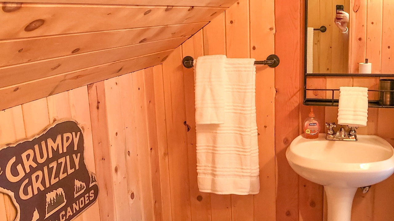 Photo of Bathroom in Greenough