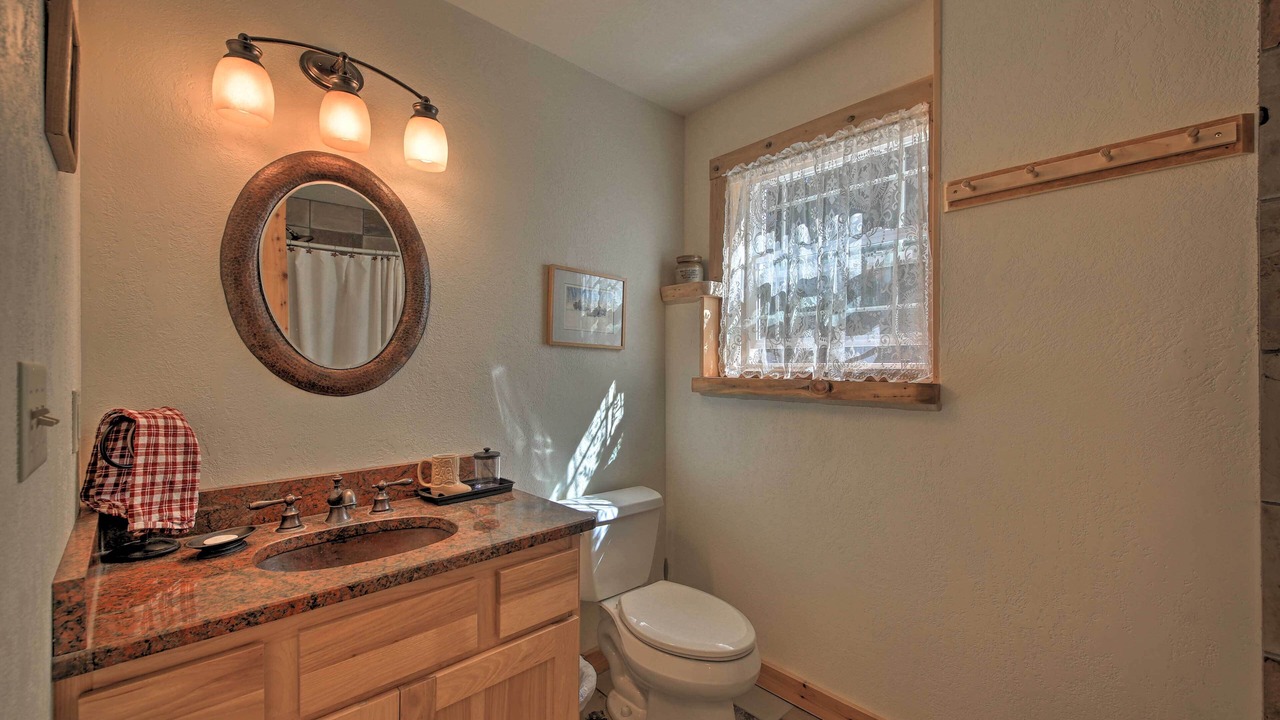 Photo of Bathroom in Thompson Falls