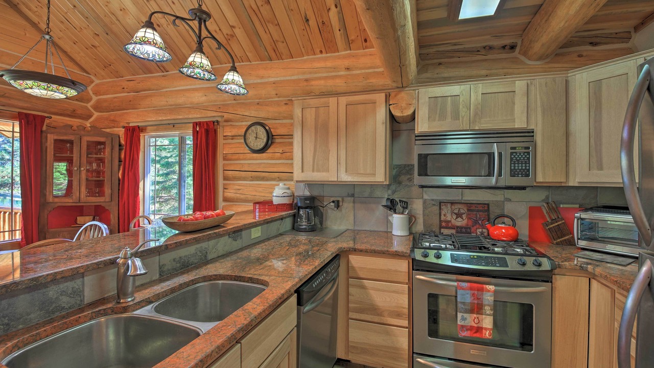 Photo of Kitchen in Thompson Falls