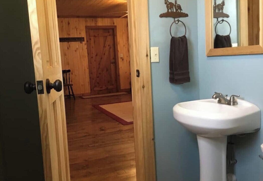 Photo of Bathroom in Big Timber