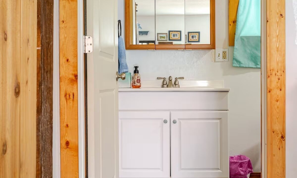Photo of Bathroom in Anaconda