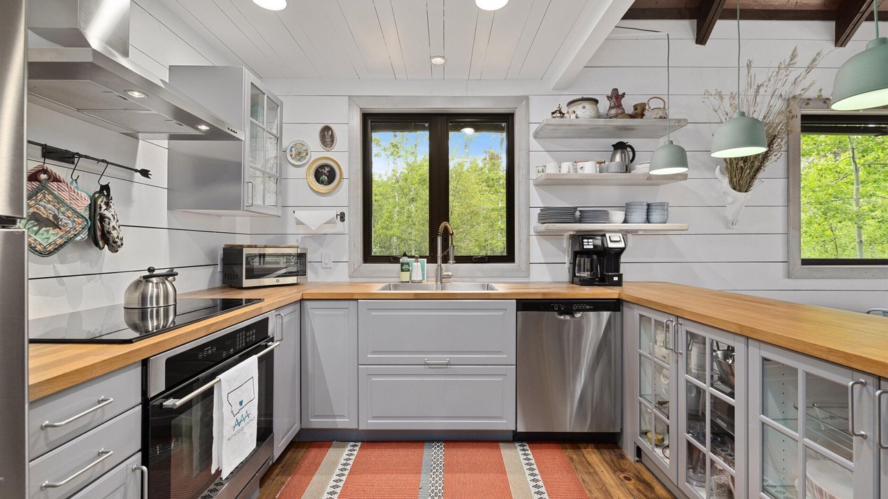 Photo of Kitchen in Red Lodge